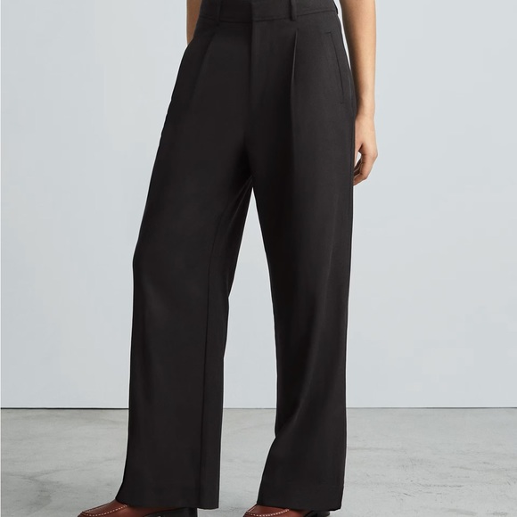 Everlane Way High Drape Pants in Black (8R) - Picture 2 of 6